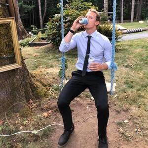 Meet your Posher, Stephen